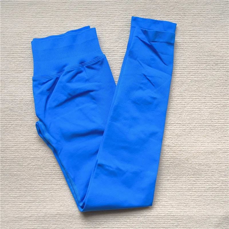 Curvy Comfort Seamless Leggings™