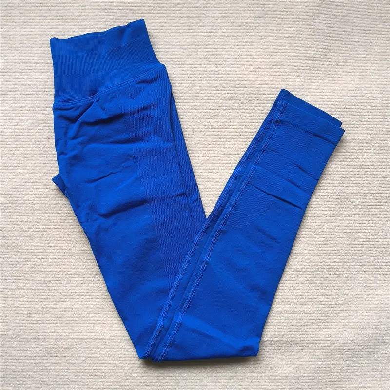 Curvy Comfort Seamless Leggings™